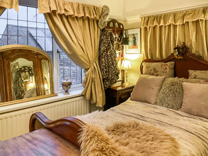 Photo 6- click for photo gallery